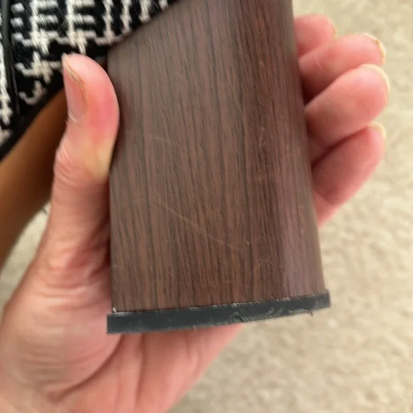 Stylish Black and White Heeled Boots🐼 - Picture 5 of 7